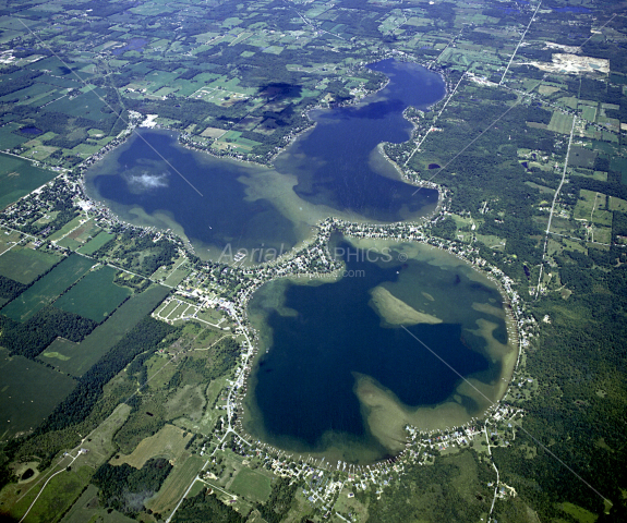 Devils Lake & Round Lake in Lenawee County, Michigan